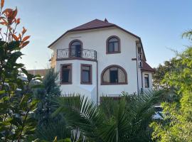 Villa Mariana, hotel pobl&iacute;ž Mezin&aacute;rodn&iacute; leti&scaron;tě Batumi - BUS, Batumi