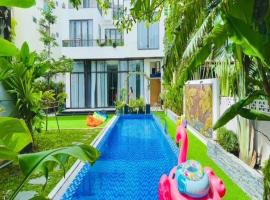 Chuỗi Villa 12 Ngủ - Trung Tâm Bãi Cháy, hotel in Ha Long