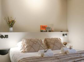 WAY SWEET DREAMS - Room 3, posada u hostería en Gante