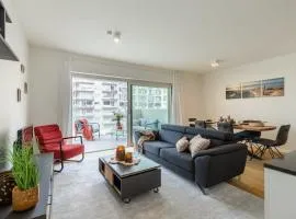 Lovely apartment with terrace and sea view