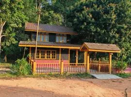 House in the Forest Doisaket