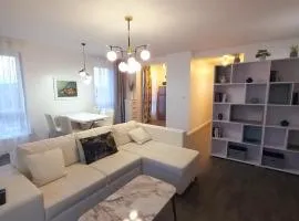 Luxury Apartment two bedrooms Paul Sеzanne