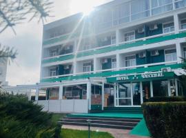 Hotel Decebal Estival Neptun、ネプトゥンのホテル