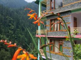 The Forest Pinnacle and Café, Jibhi – hotel w mieście Jibhi