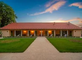 Füzérradványi Kastély Üdülőház, Károlyi-kastély Füzérradvány