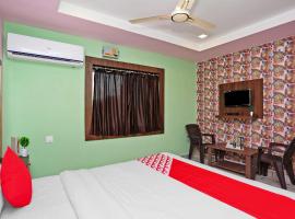 Capital O Hotel Aryan, hotell i Khandagiri