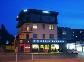 BHB Hotel: Marijampolė şehrinde bir otel