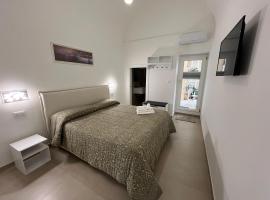 DIMORA LARA, hotel in Monopoli