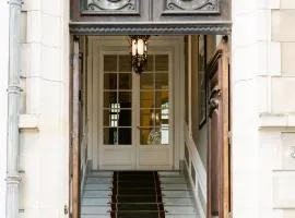 Les Suites de L’Opéra