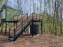 Posed U HRADU, glamping site in Jaklovec