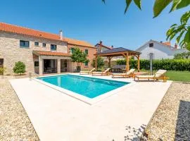 Villa Maestral - Adriatic Luxury Villas