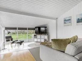 3 Bedroom Beautiful Home In Bindslev