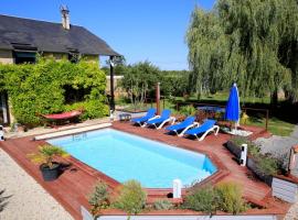 La Cour Saint Richer, hotell med pool i Basseneville