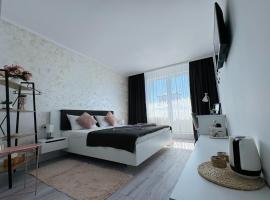 Sara room, Ferienwohnung in Curtea de Argeş