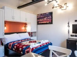 Cosy Countryside retreat - Woody