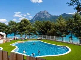 Holiday Home Mobilhome Prestige 2 chambres 4-6 pers by Interhome