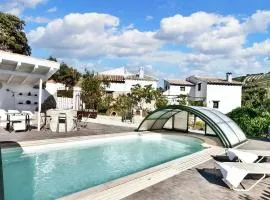 Elegant Villa in Granada with Pool and Garden