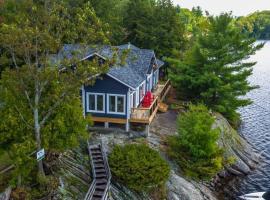 Silver Linings on Silver Lake, hotel u gradu 'Parry Sound'