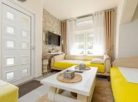 Dream&Stone apartment in Zelenika, Herceg Novi