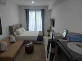 Comfy Studio with City View @BorneoBay Residence, apartemen di Klandasan Kecil