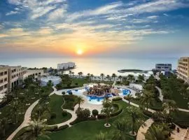 Sofitel Bahrain Zallaq Thalassa Sea & Spa