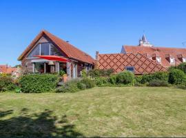 B&B - Villa des Remparts - Ardres proche Calais-St Omer-Dunkerque, B&B em Ardres