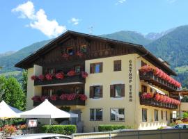 Gasthof Stern, hotel en Prato allo Stelvio