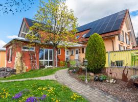 Hotel & Gästehaus Im Ziegelweg KLIMATISIERT Eintrittskarten für den Europa-Park erhalten Sie garantiert über uns, Hotel in Rust