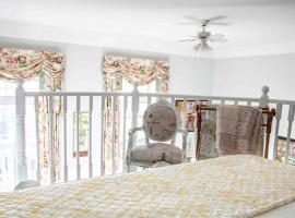 The Jypsy Inn Chambre Damour Bracebridge, hotel v destinaci Bracebridge