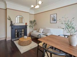 Host & Stay - Park House, holiday home in Blyth