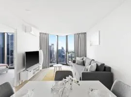 A 3BR Apt Next to Melbourne Central FREE Parking