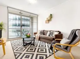 A Cozy Studio CBD Next to Darling Harbour