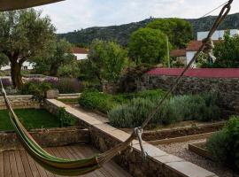 Casa dos Aromas - Nature Tourism: Alvados'ta bir otel