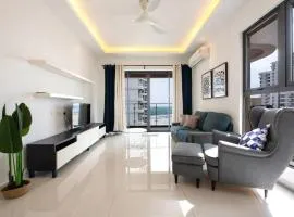 Comfy 3BR Apt in Danga Bay FREE Parking Sea View