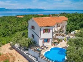 Apartments with swimming pool Drenje, Labin - 23001