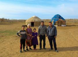 Yurt Stay Family Khansar, palapinė su patogumais mieste Nurota