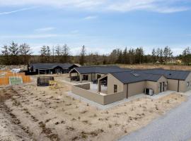 Awesome Home In Ålbæk With Wifi, hotel v destinaci Ålbæk