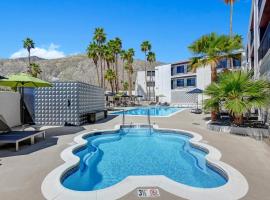 The Dunes Hotel (Palm Springs), hotel di Palm Springs