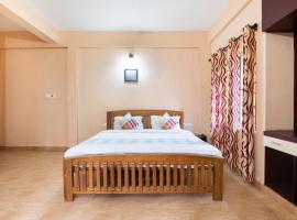 OYO Home Vedica Home Stays, помешкання типу "ліжко та сніданок" у місті Ambalavayal