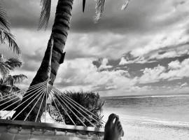 Rarotonga Villas Absolute Beachfront, huoneisto kohteessa Arorangi