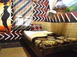 Room in BB - Red Rocks Rwanda - Double Room with Shared Bathroom, homestay di Nyakinama