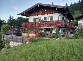 Hirschbichler Modern retreat, hotel in Berchtesgaden