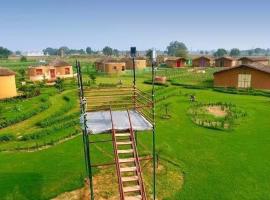 Arise Ethnic Village Resort, hotel de 3 estrellas en Gurgaon