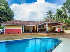 Chandragiri Wayanad Pool Bungalow by VOYE HOMES、Vaduvanchalのバンガロー