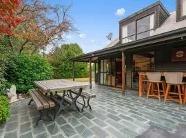 So Good On Sargood - Wanaka Holiday Home