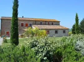 Apartment with beautiful view in the Crete Senesi