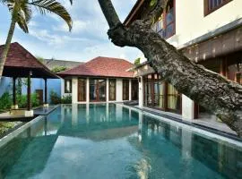 The Khayangan Dreams Villa Umalas