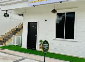 The Lodge, hostal o pensión en Kuala Kerai