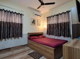 Laxmi Niwas, Salt Lake, Kolkata, 10mins from Sector 5, B&B di Kolkata