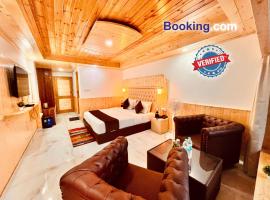 Himalayan Village Resort, Manali, luxusn&iacute; hotel v destinaci Manāli